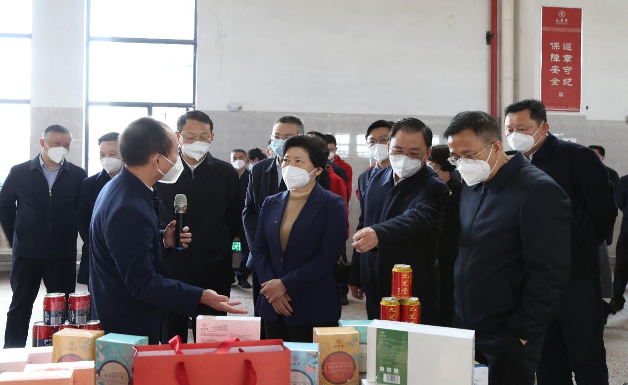 吳桂英率隊(duì)赴九芝堂國藥健康產(chǎn)業(yè)園項(xiàng)目開展集中觀摩點(diǎn)評(píng)